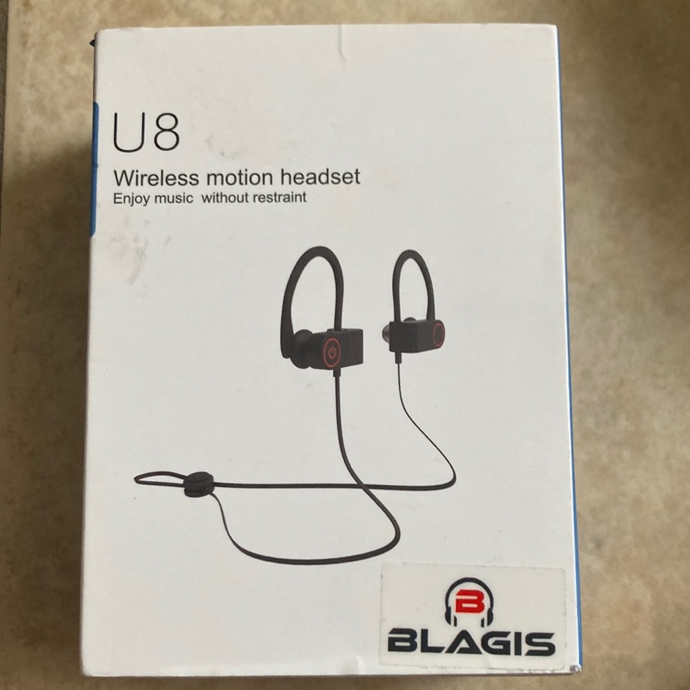 NEW wireless motion headset. Wireless v5.0. Hands free. Good for working out